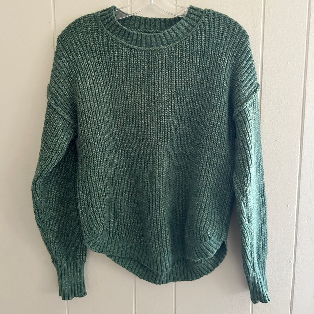 Women’s Green Sweater